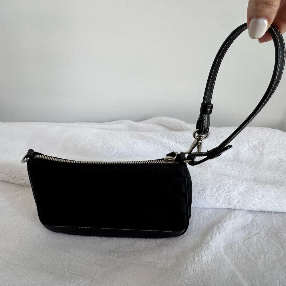 Black Vintage Y2K Coach Handbag - Model 6094 - Picture 12 of 13